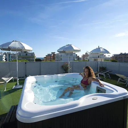 Pillon Hotel 3*